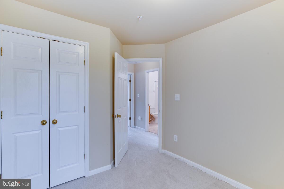 KINGSLEY HALL - Residential