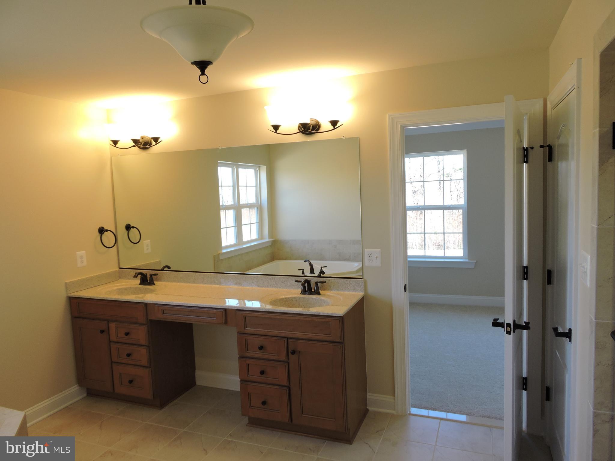 KNOTTING HILL - Residential