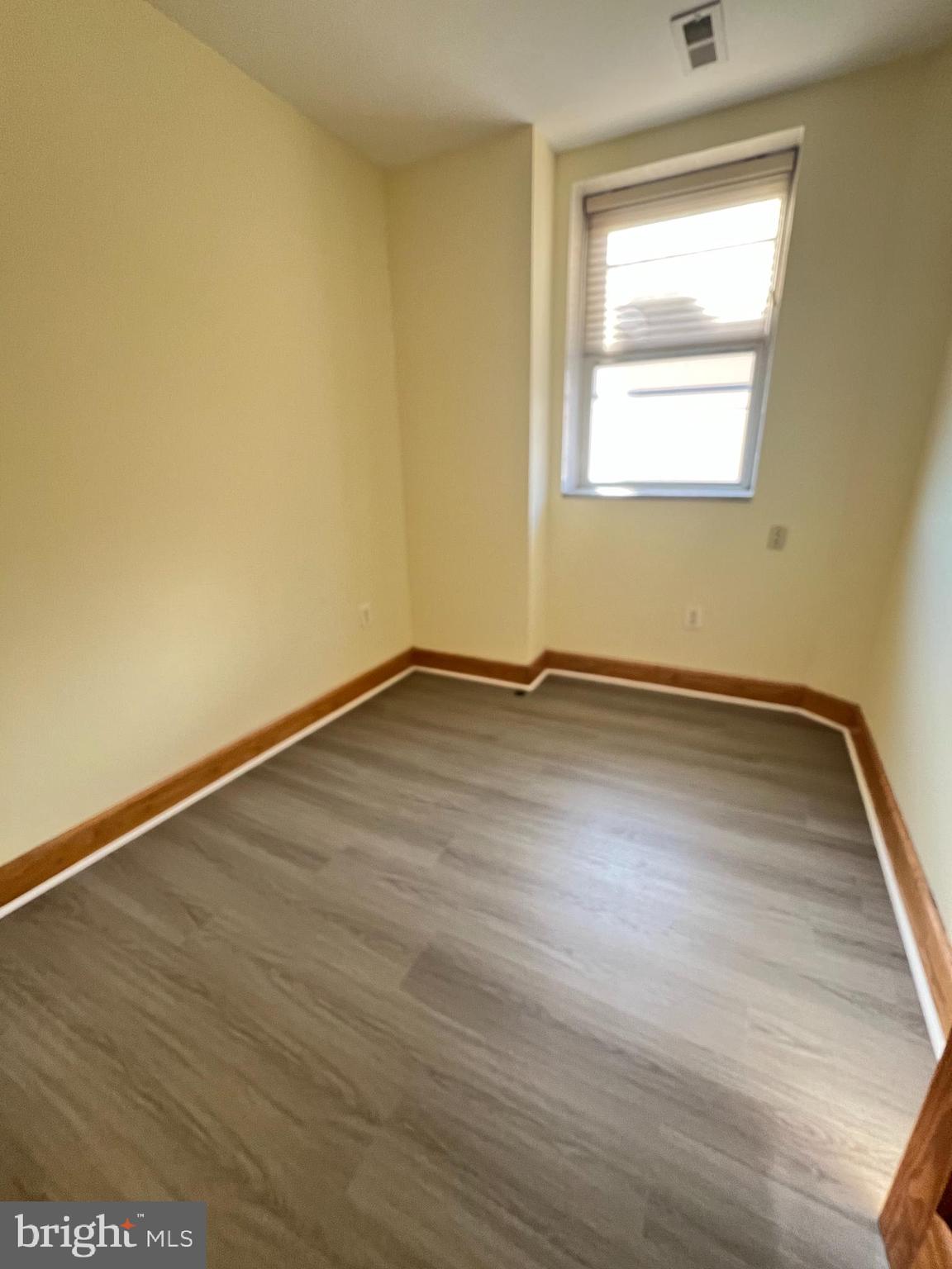 ITALIAN MARKET - Residential