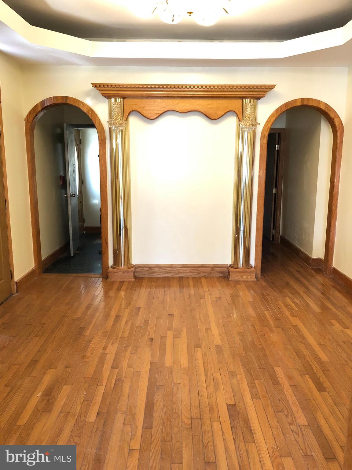 ITALIAN MARKET - Residential