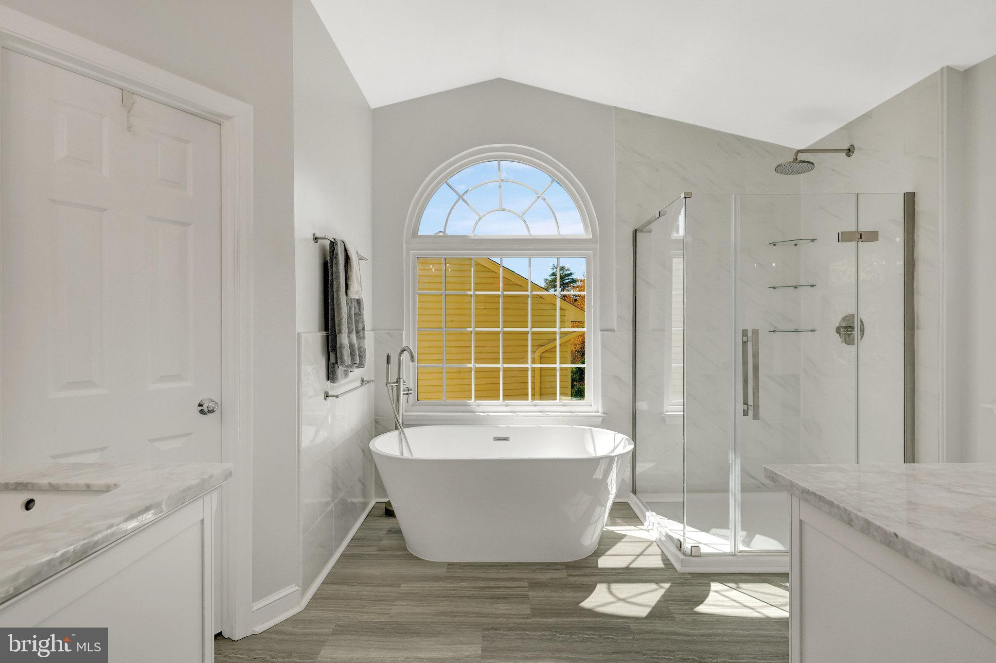 ASHBURN VILLAGE - Residential