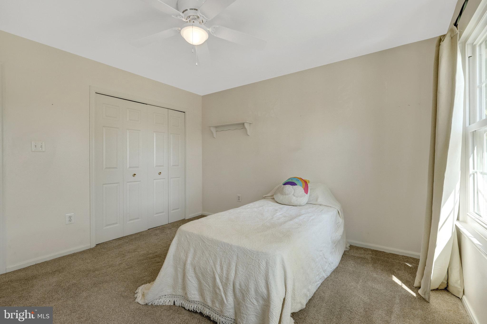 ASHBURN VILLAGE - Residential