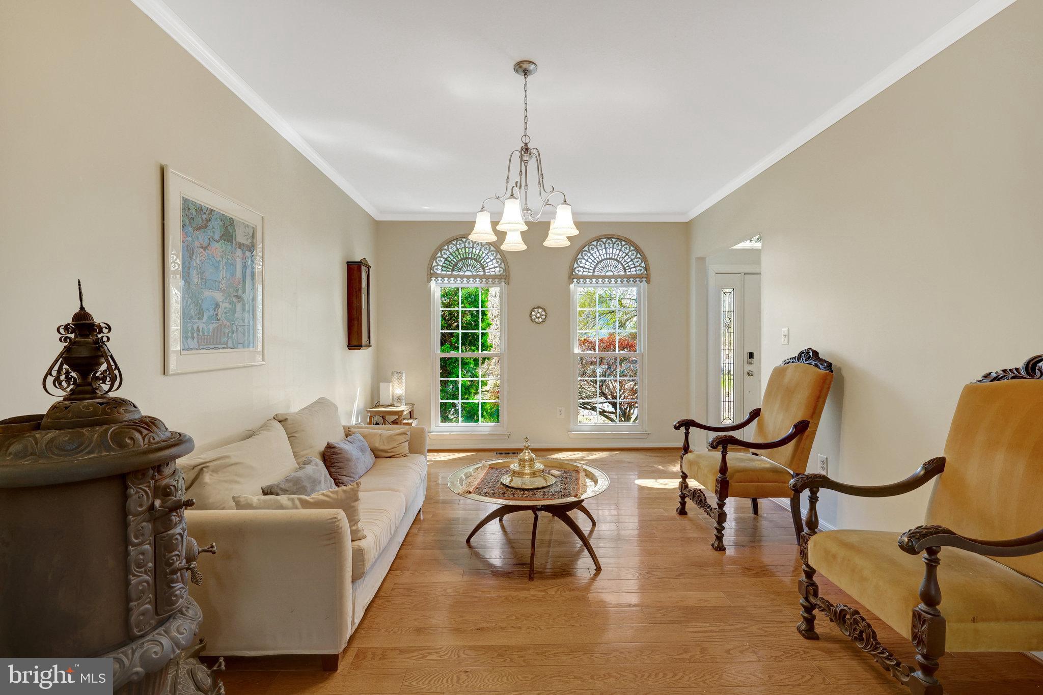 ASHBURN VILLAGE - Residential