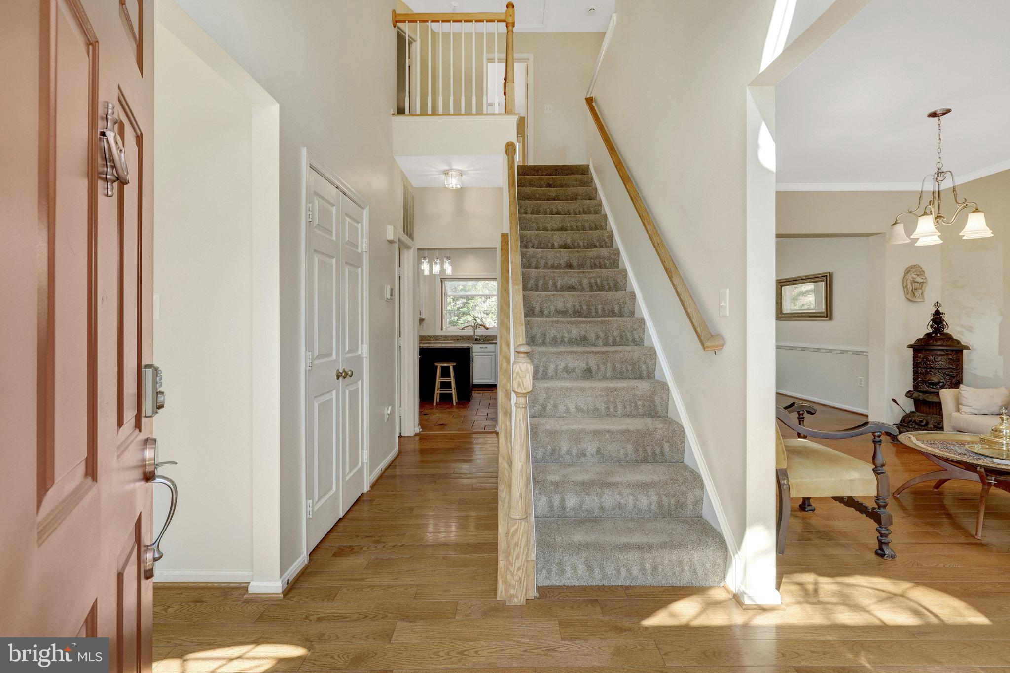 ASHBURN VILLAGE - Residential