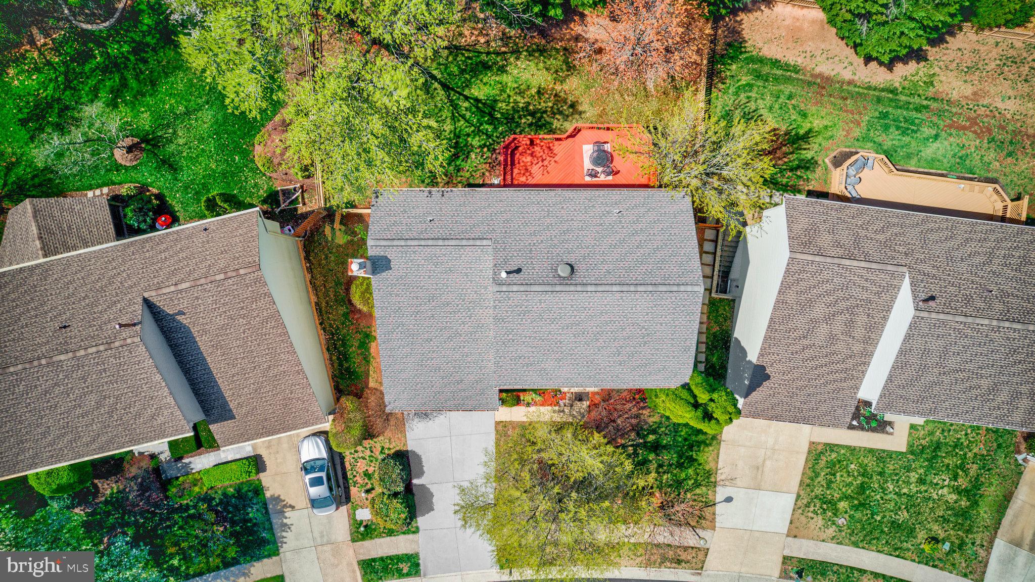 ASHBURN VILLAGE - Residential