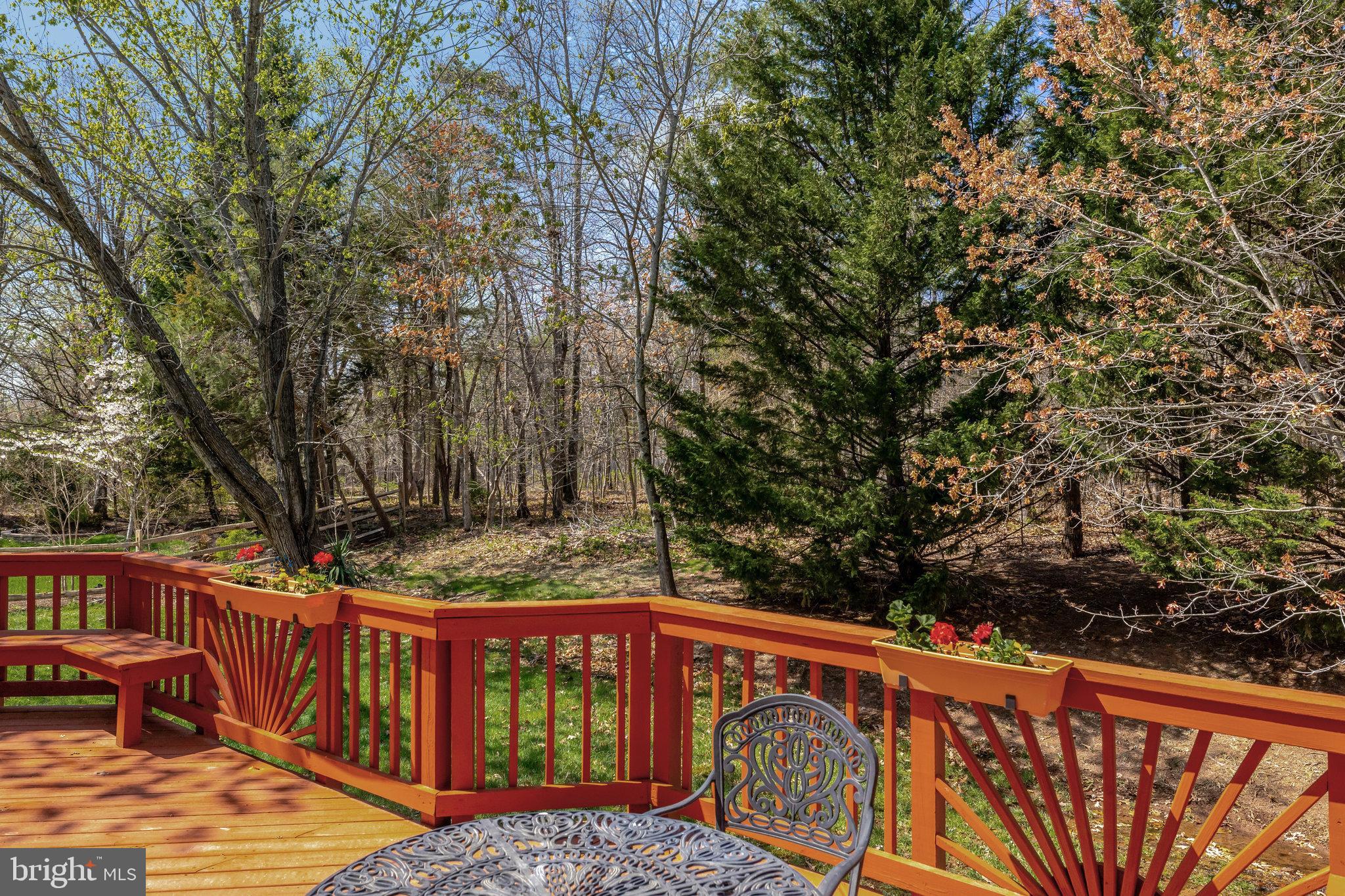 ASHBURN VILLAGE - Residential