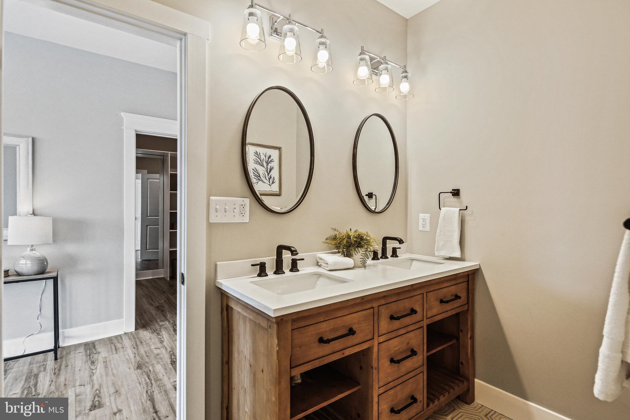 MIDDLEBOROUGH - Residential