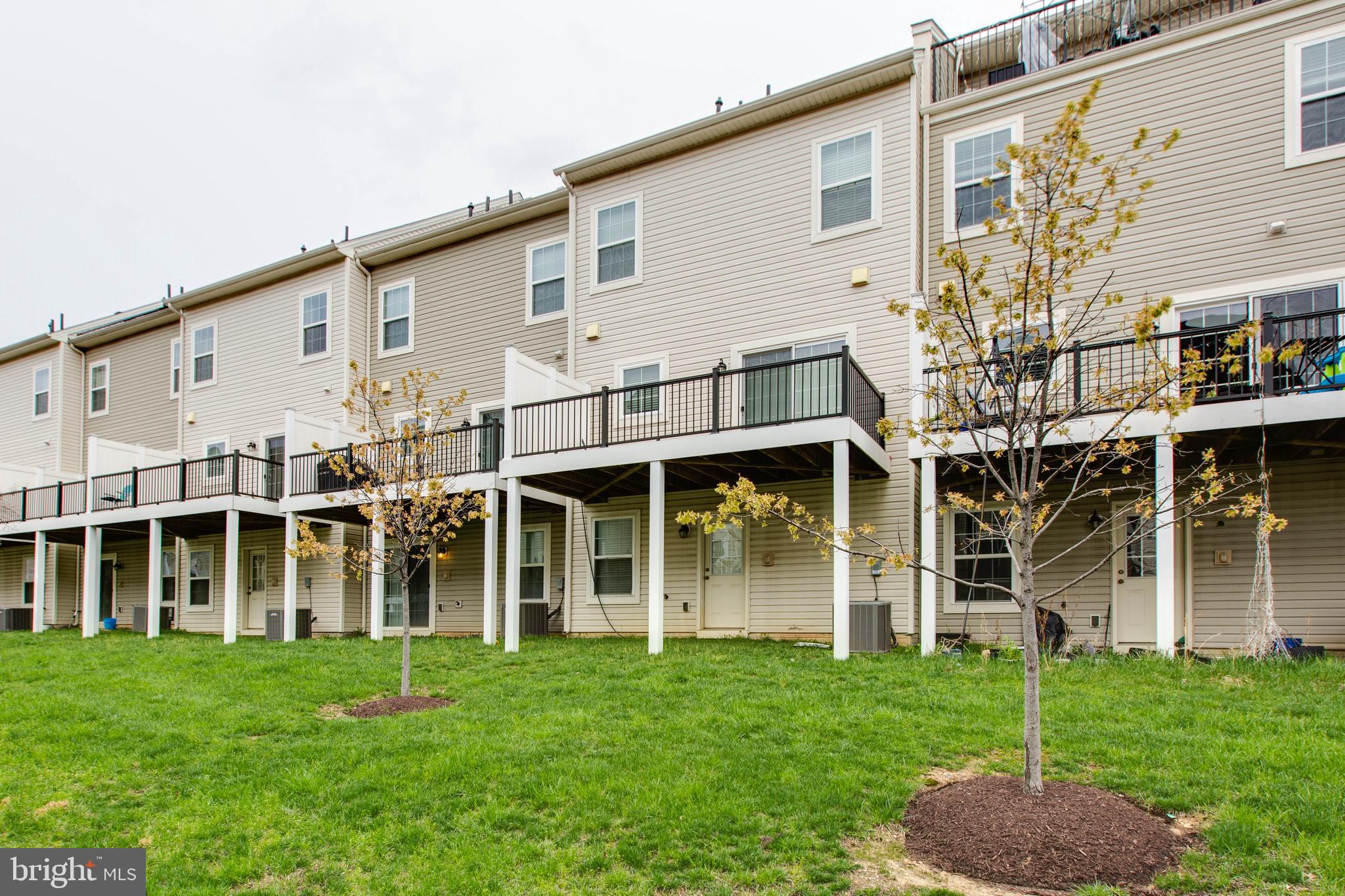 BLUE STREAM - Residential