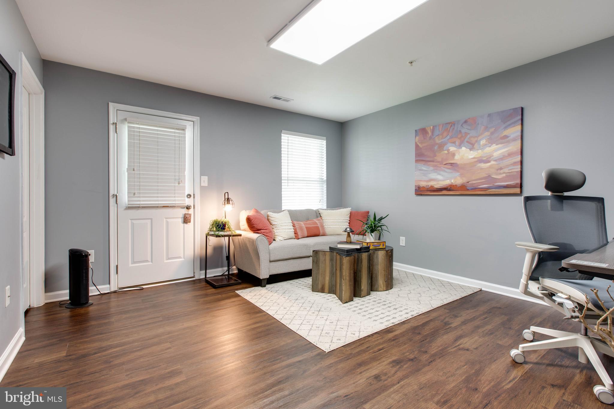 BLUE STREAM - Residential