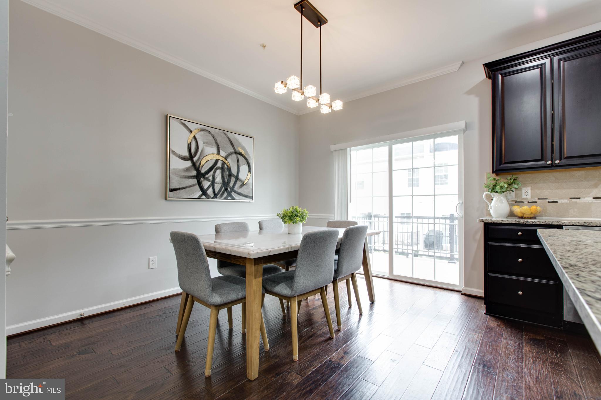 BLUE STREAM - Residential