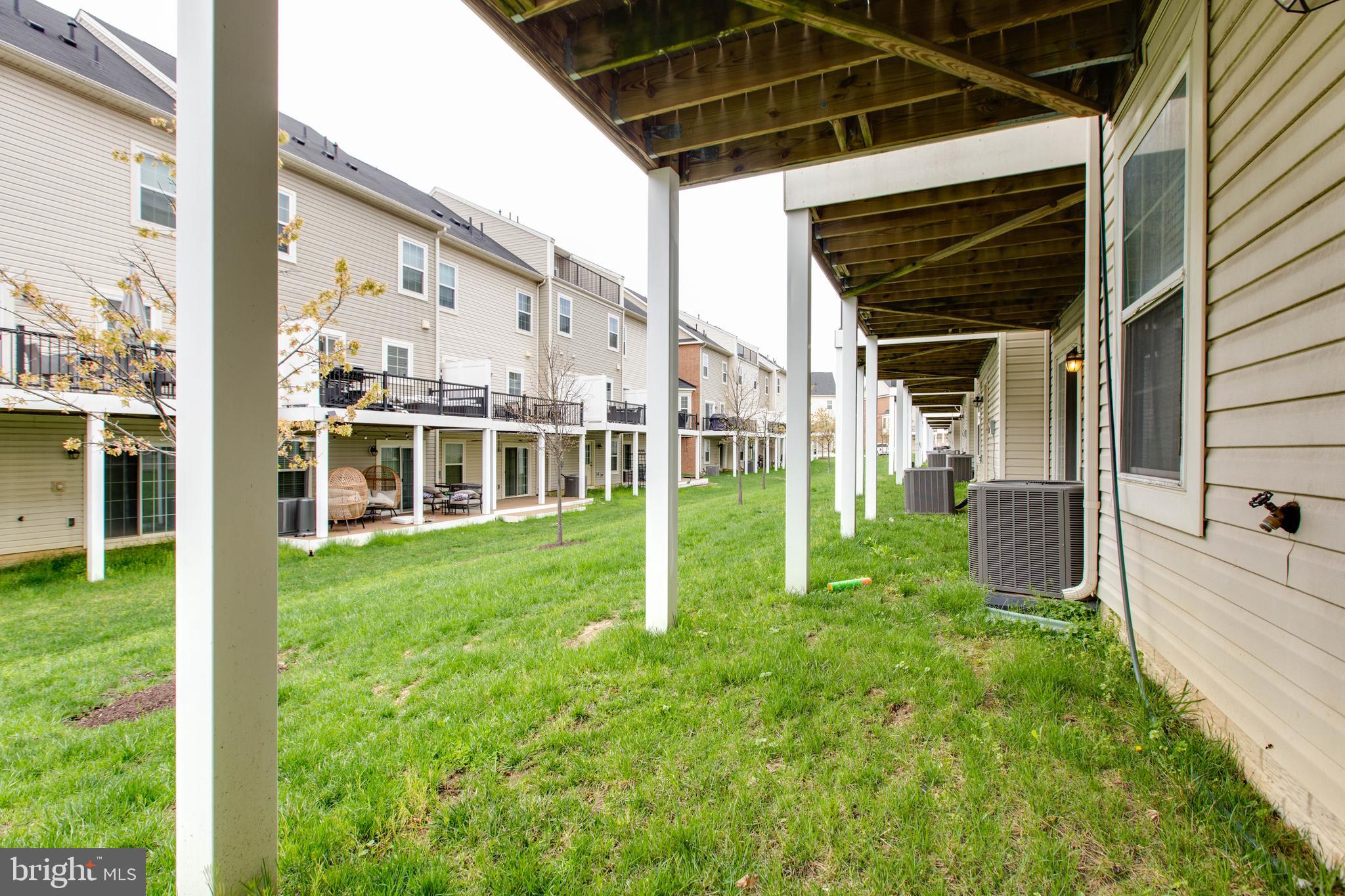 BLUE STREAM - Residential