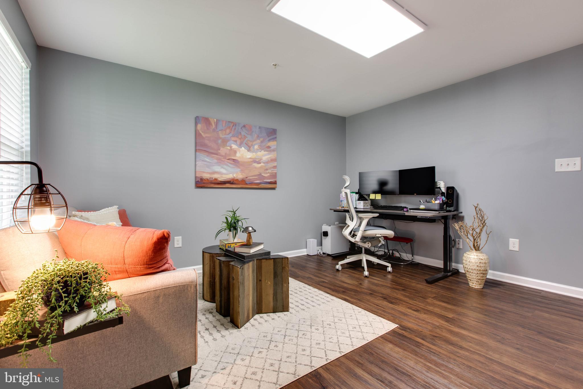 BLUE STREAM - Residential