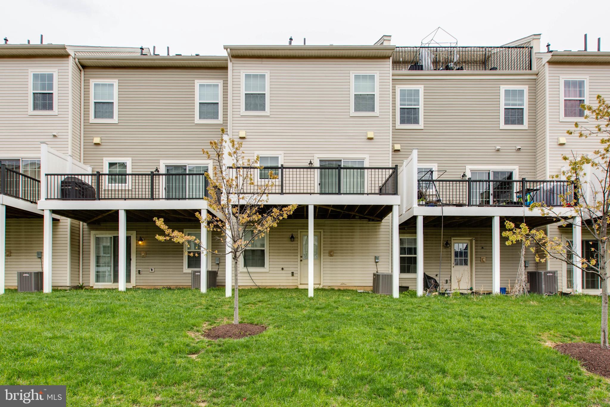 BLUE STREAM - Residential