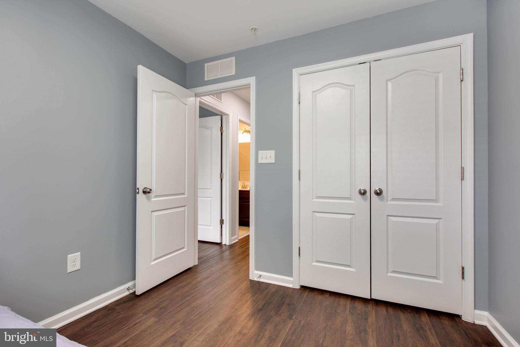 BLUE STREAM - Residential