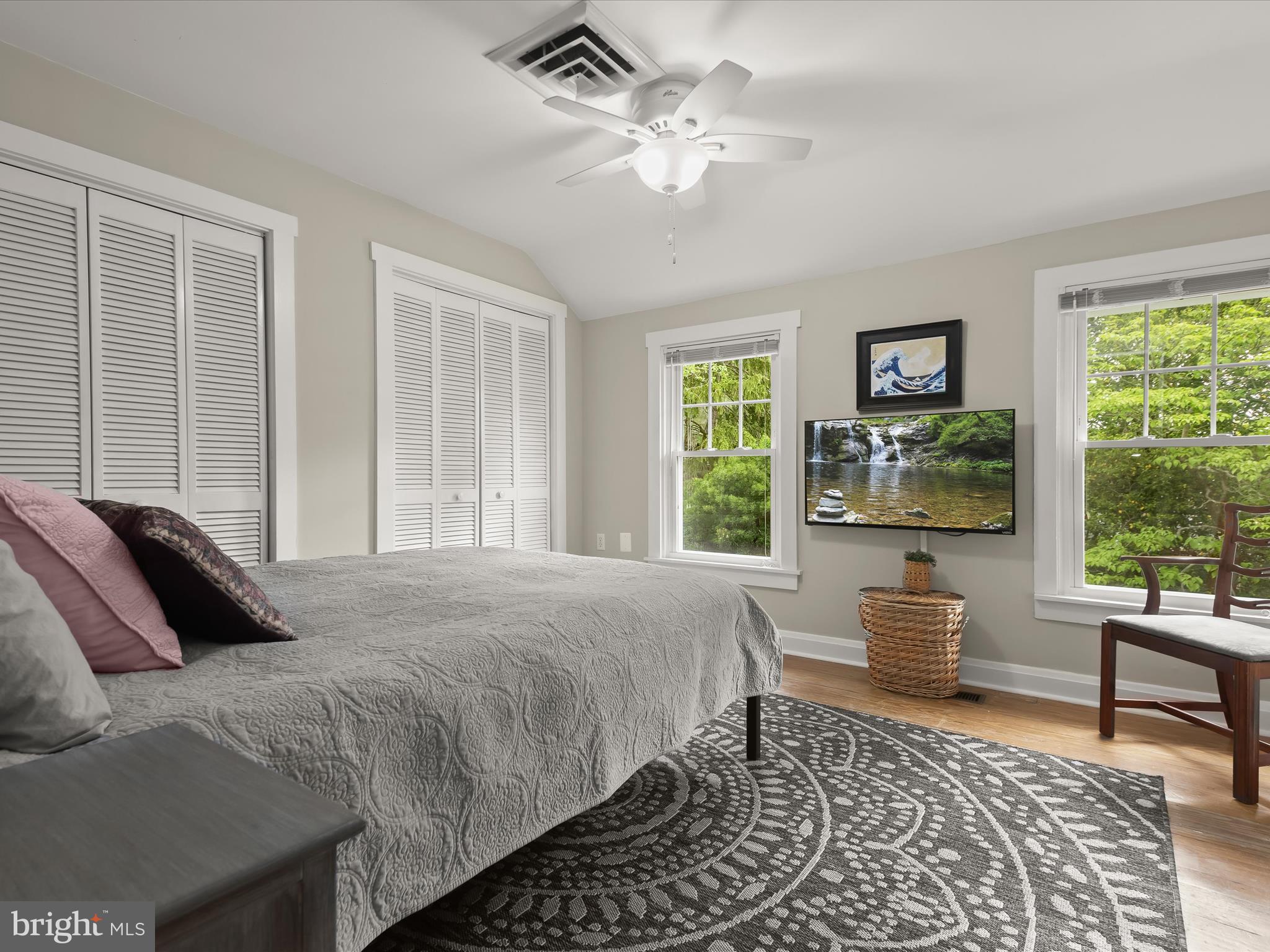 SOUTHLAND HILLS - Residential