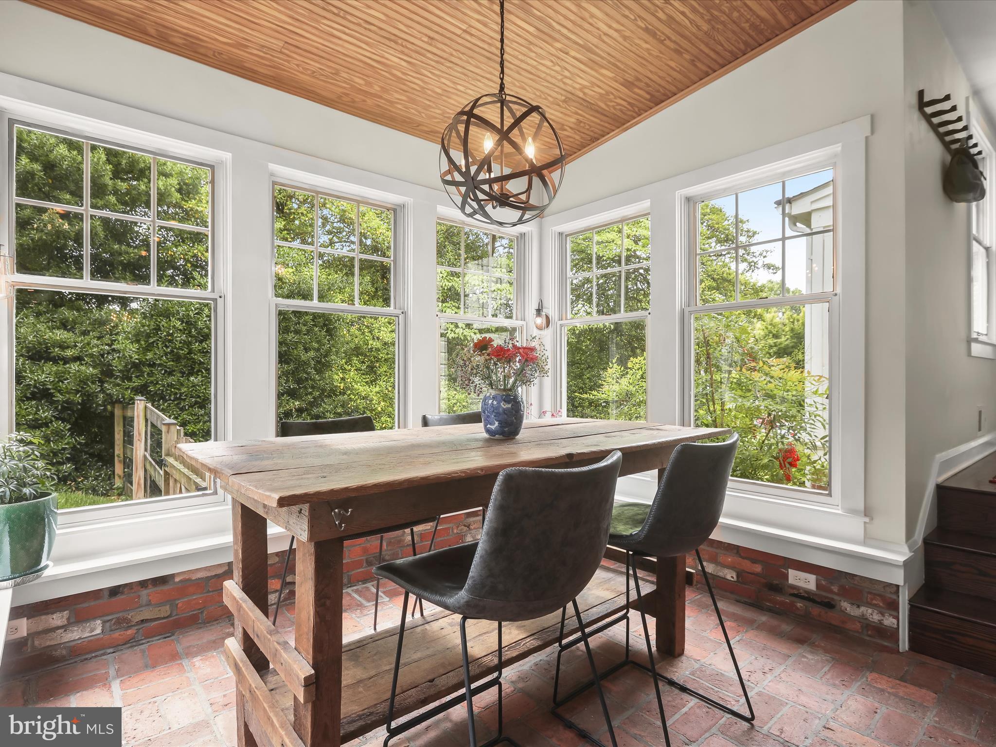 SOUTHLAND HILLS - Residential