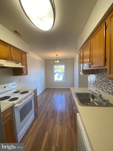 MOSBY RIDGE - Residential