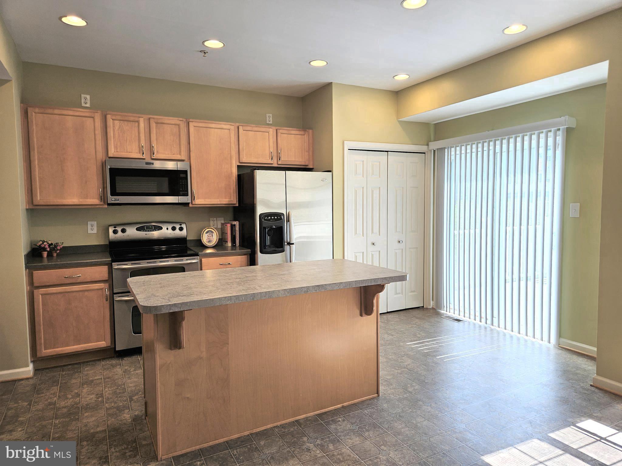 CARRIAGE HILL - Residential