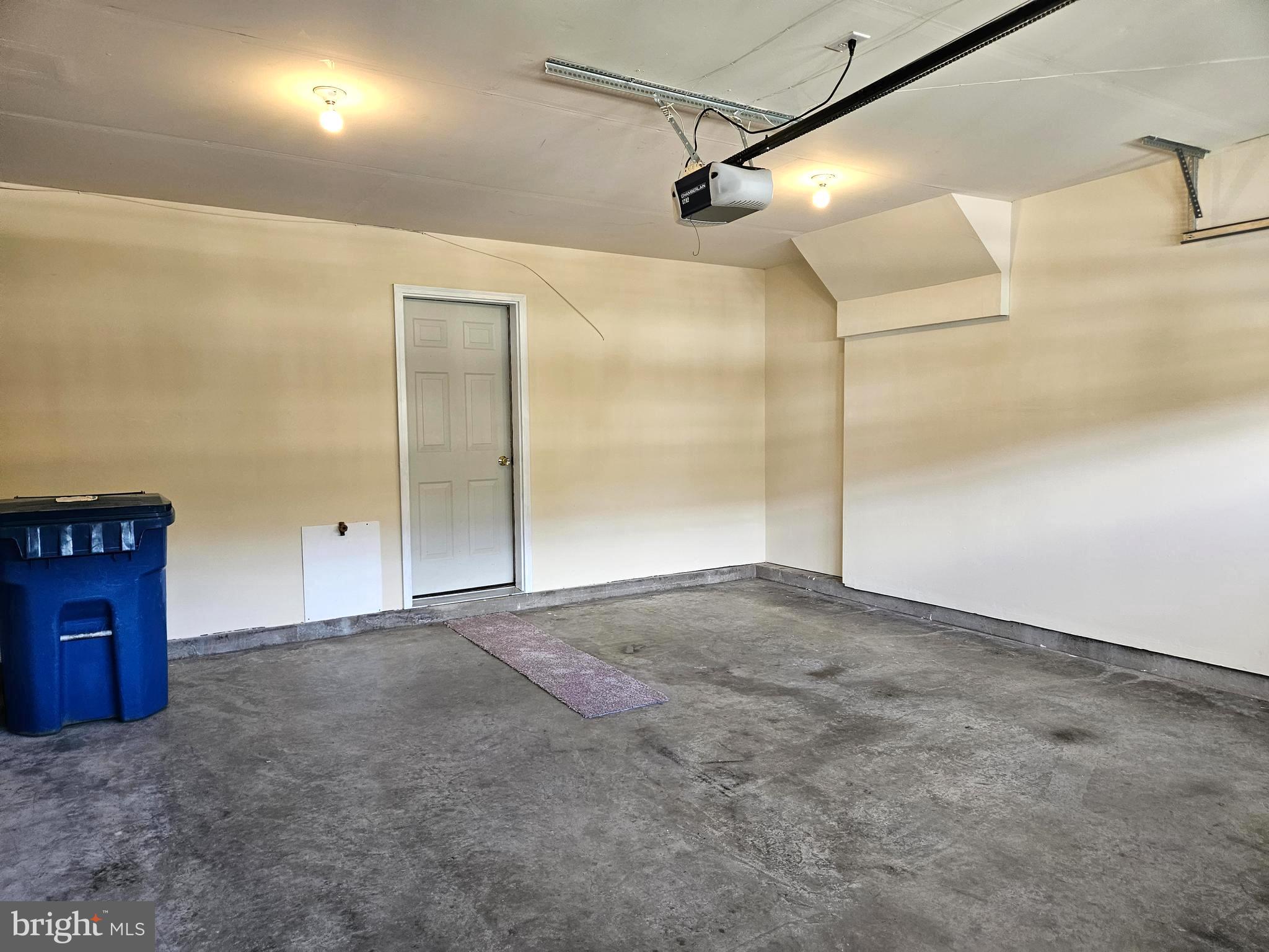 CARRIAGE HILL - Residential