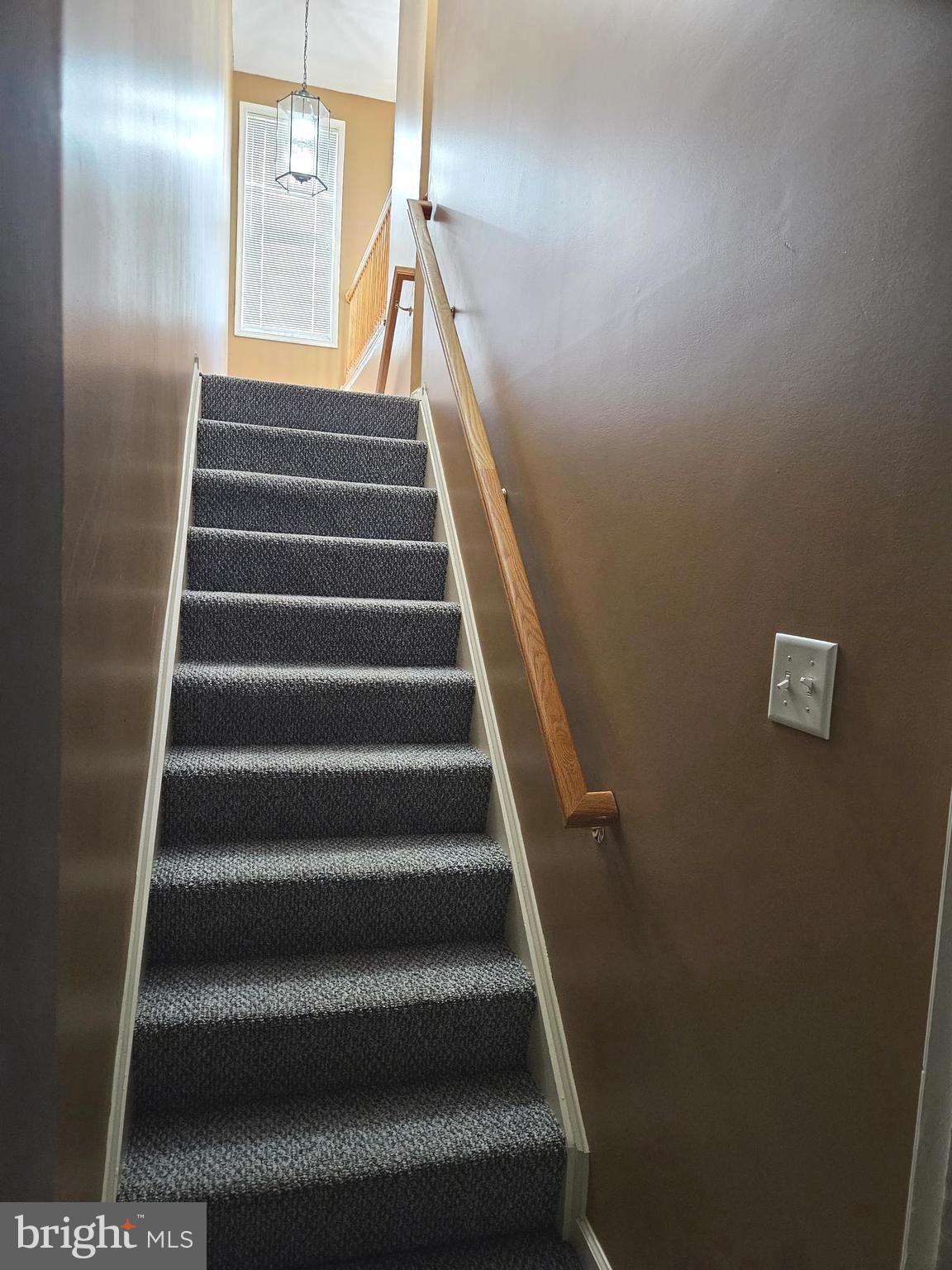 CARRIAGE HILL - Residential