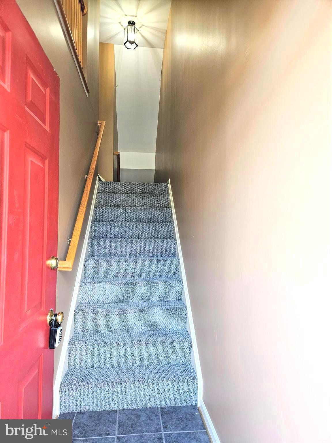 CARRIAGE HILL - Residential