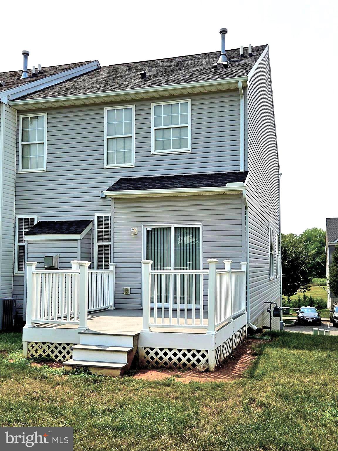 CARRIAGE HILL - Residential