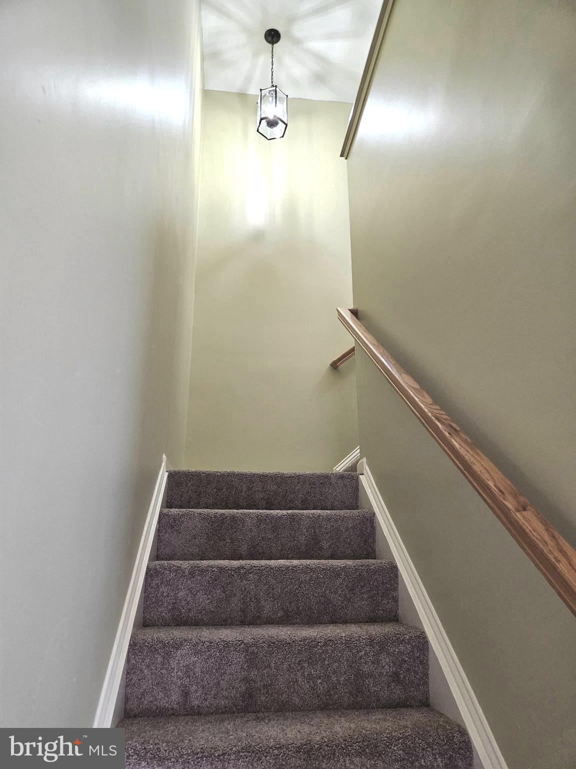 CARRIAGE HILL - Residential