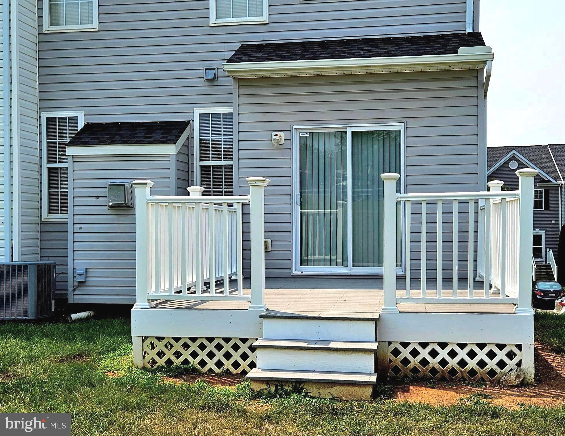 CARRIAGE HILL - Residential