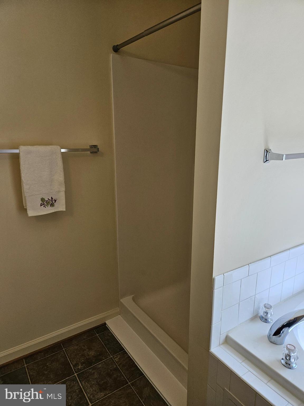 CARRIAGE HILL - Residential