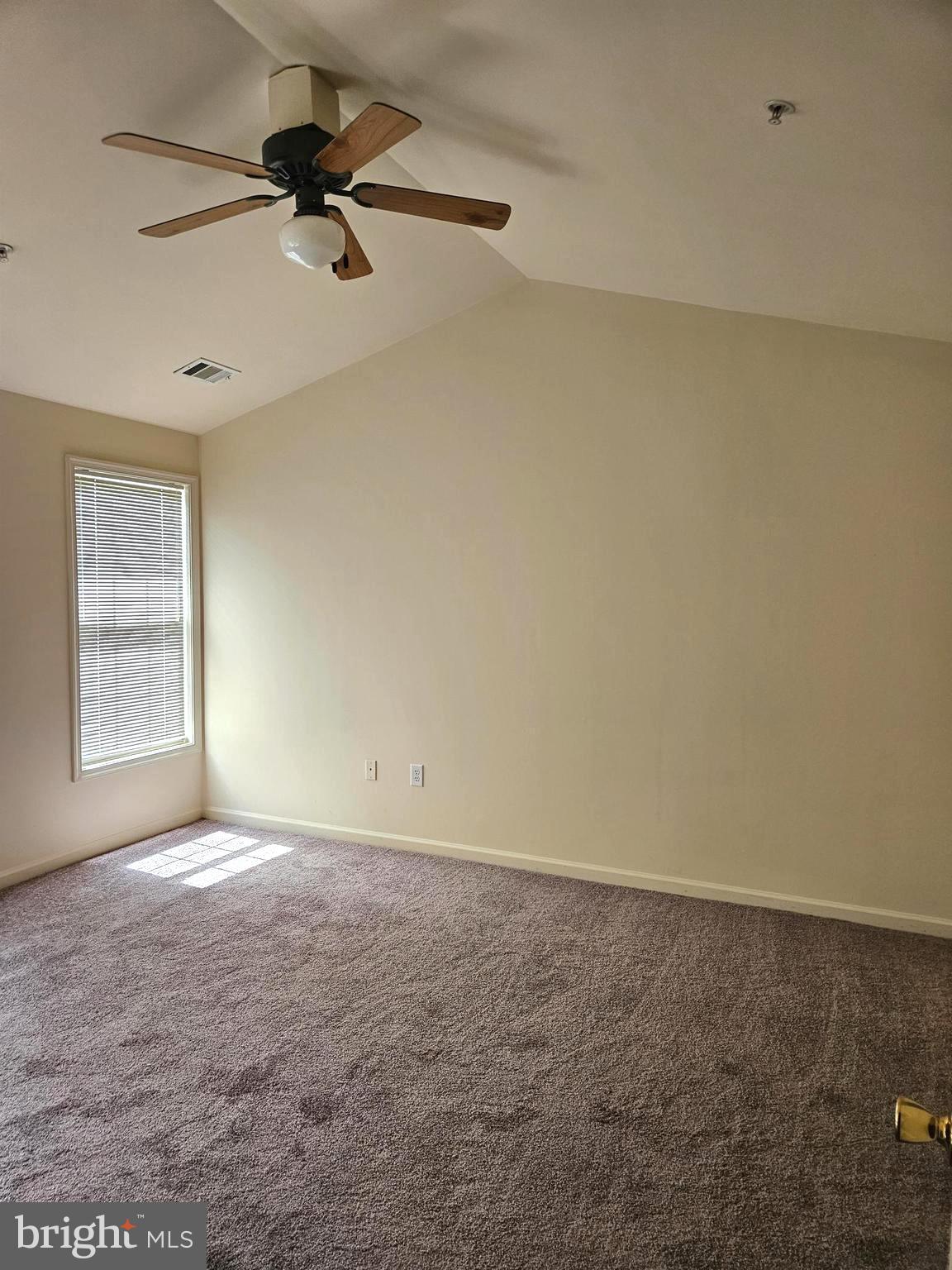 CARRIAGE HILL - Residential