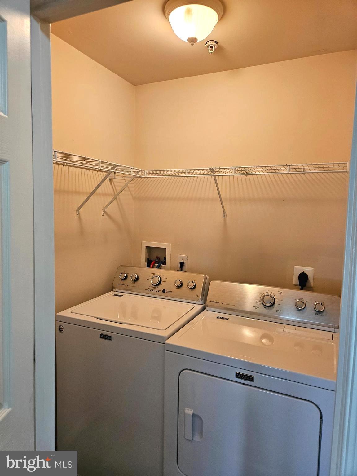 CARRIAGE HILL - Residential