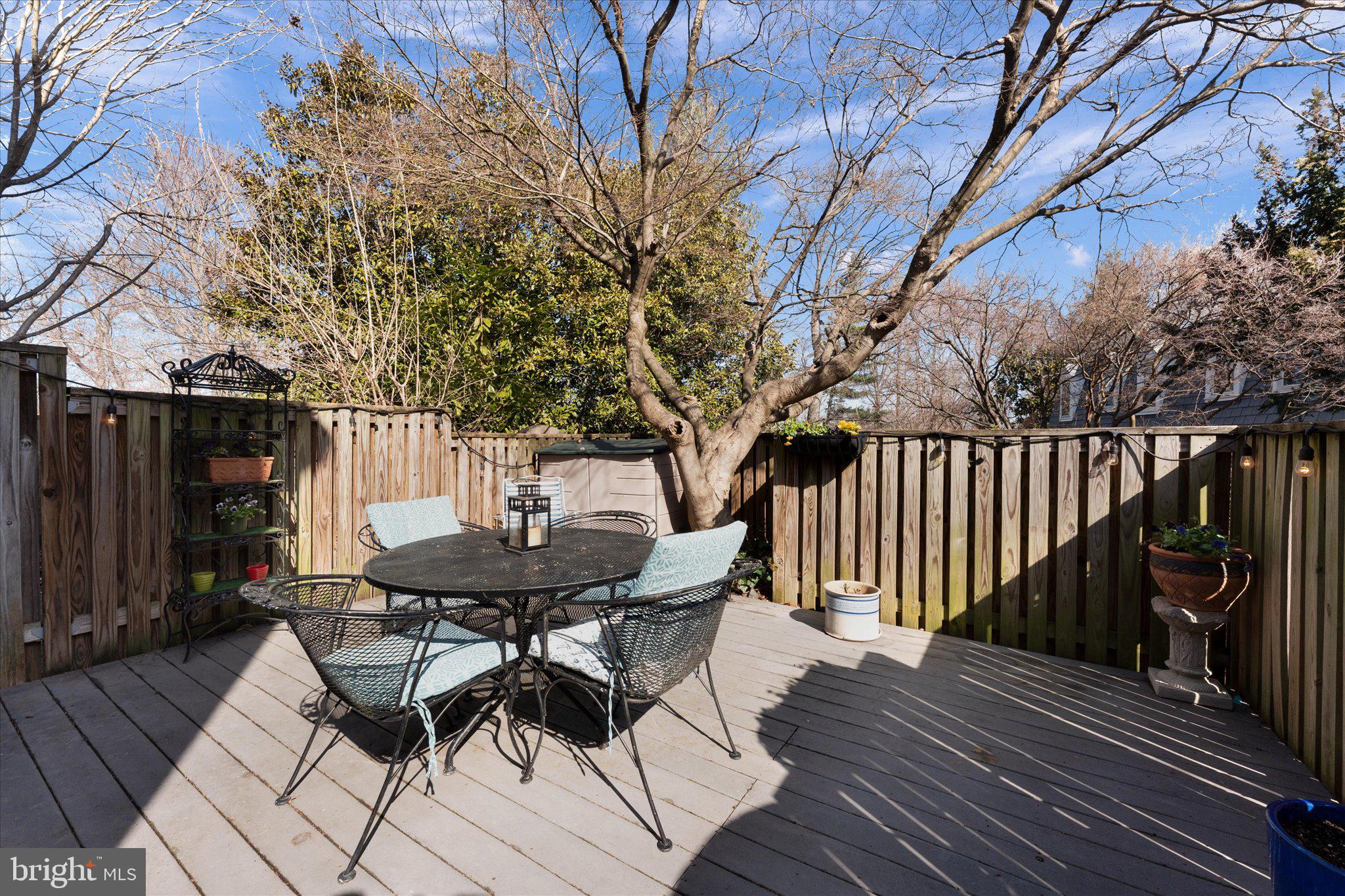 FAIRLINGTON - Residential