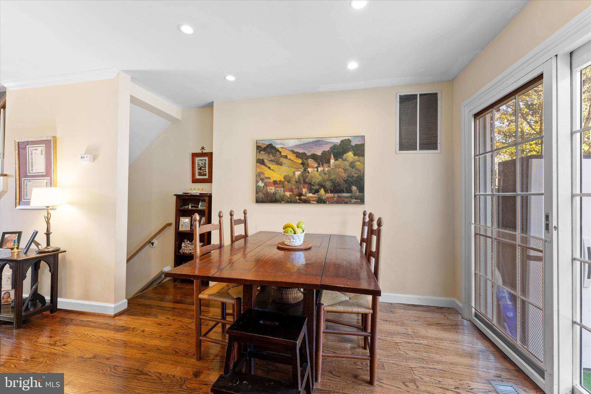 FAIRLINGTON - Residential
