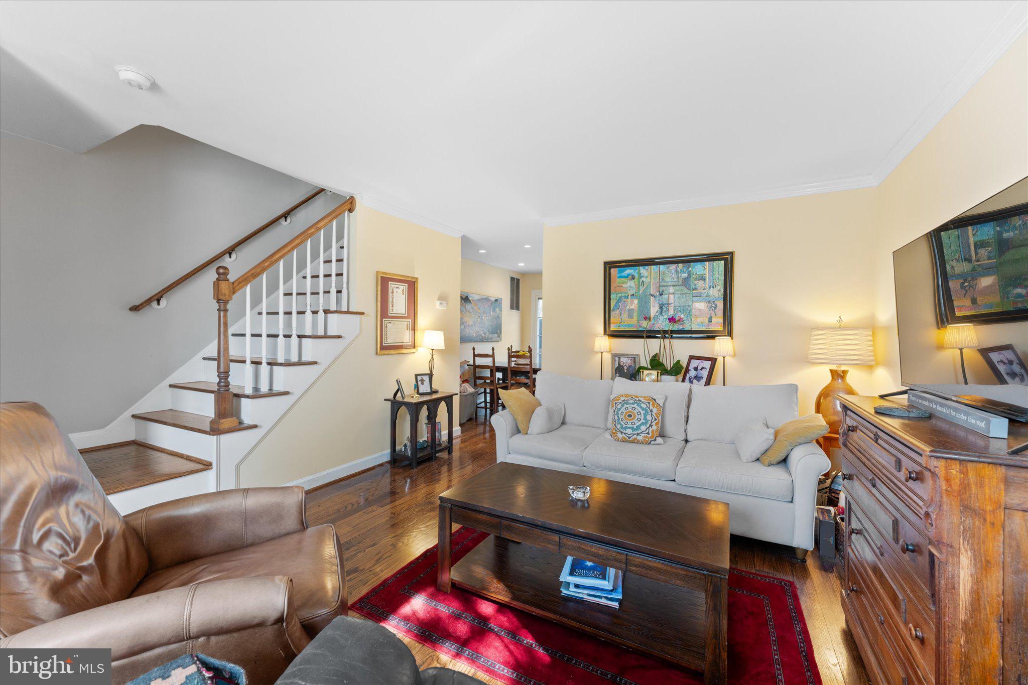 FAIRLINGTON - Residential