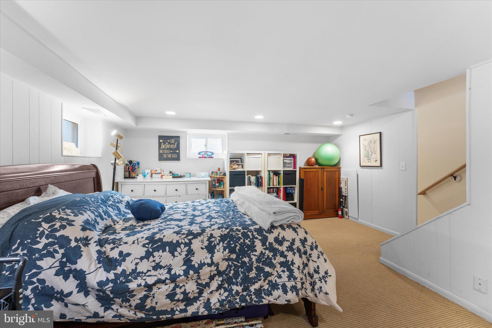 FAIRLINGTON - Residential