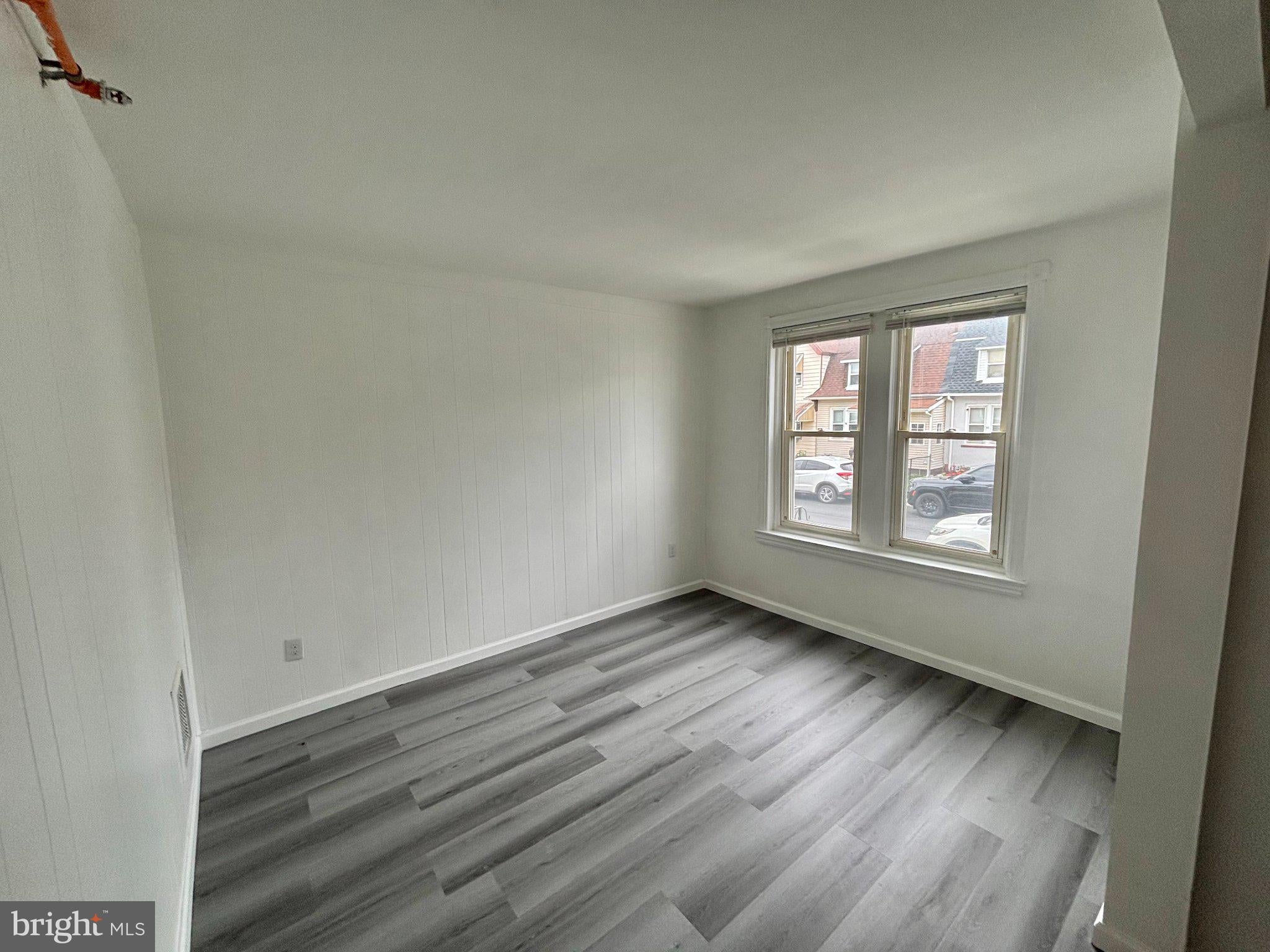 17 WALNUT STREET