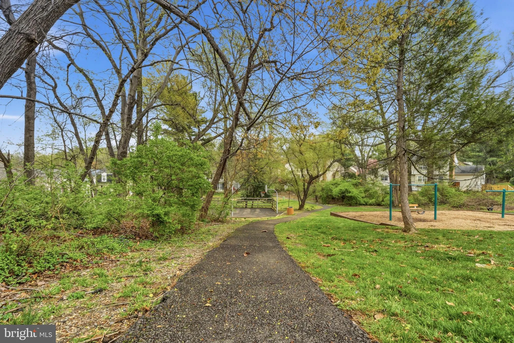 Additional image 95 of 10058 Chestnut Wood Lane, Burke, VA 22015