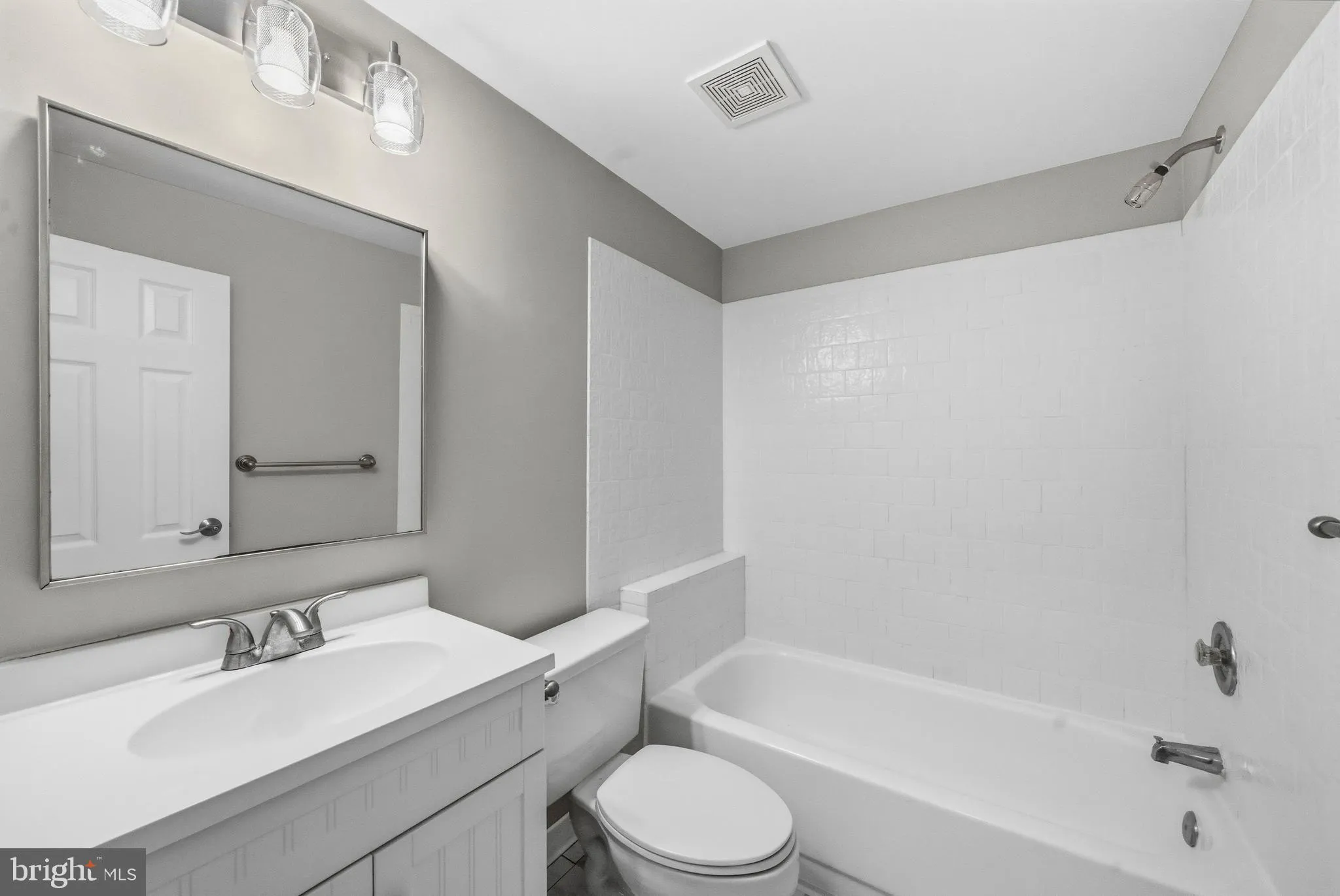Additional image 85 of 10058 Chestnut Wood Lane, Burke, VA 22015