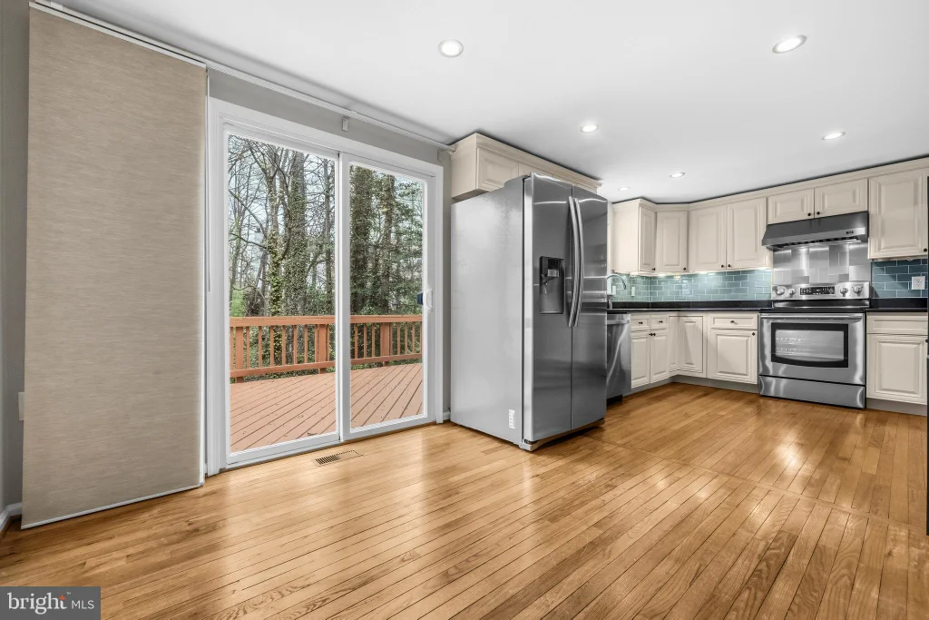 Additional image 15 of 10058 Chestnut Wood Lane, Burke, VA 22015