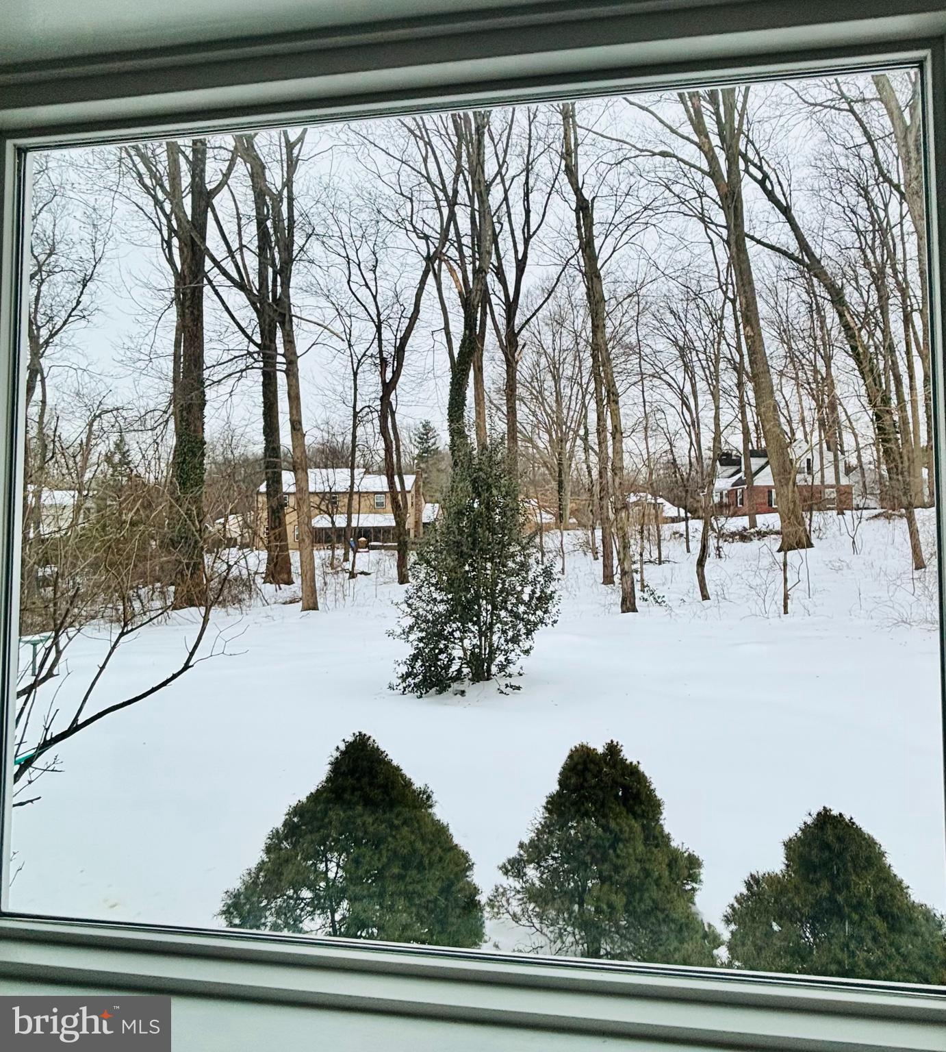 1091 INDEPENDENCE DRIVE