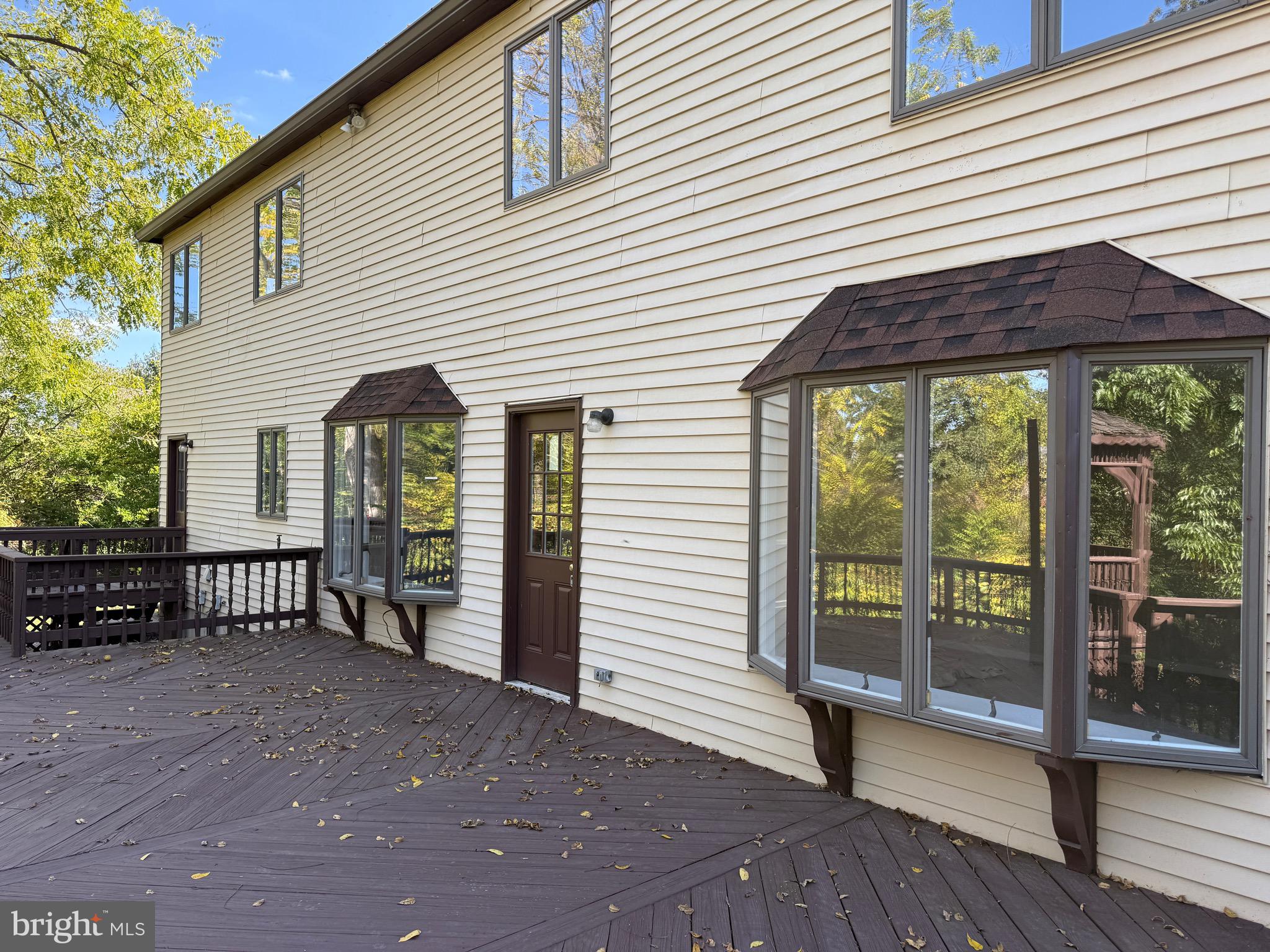 GWYNEDD KNOLL - Residential