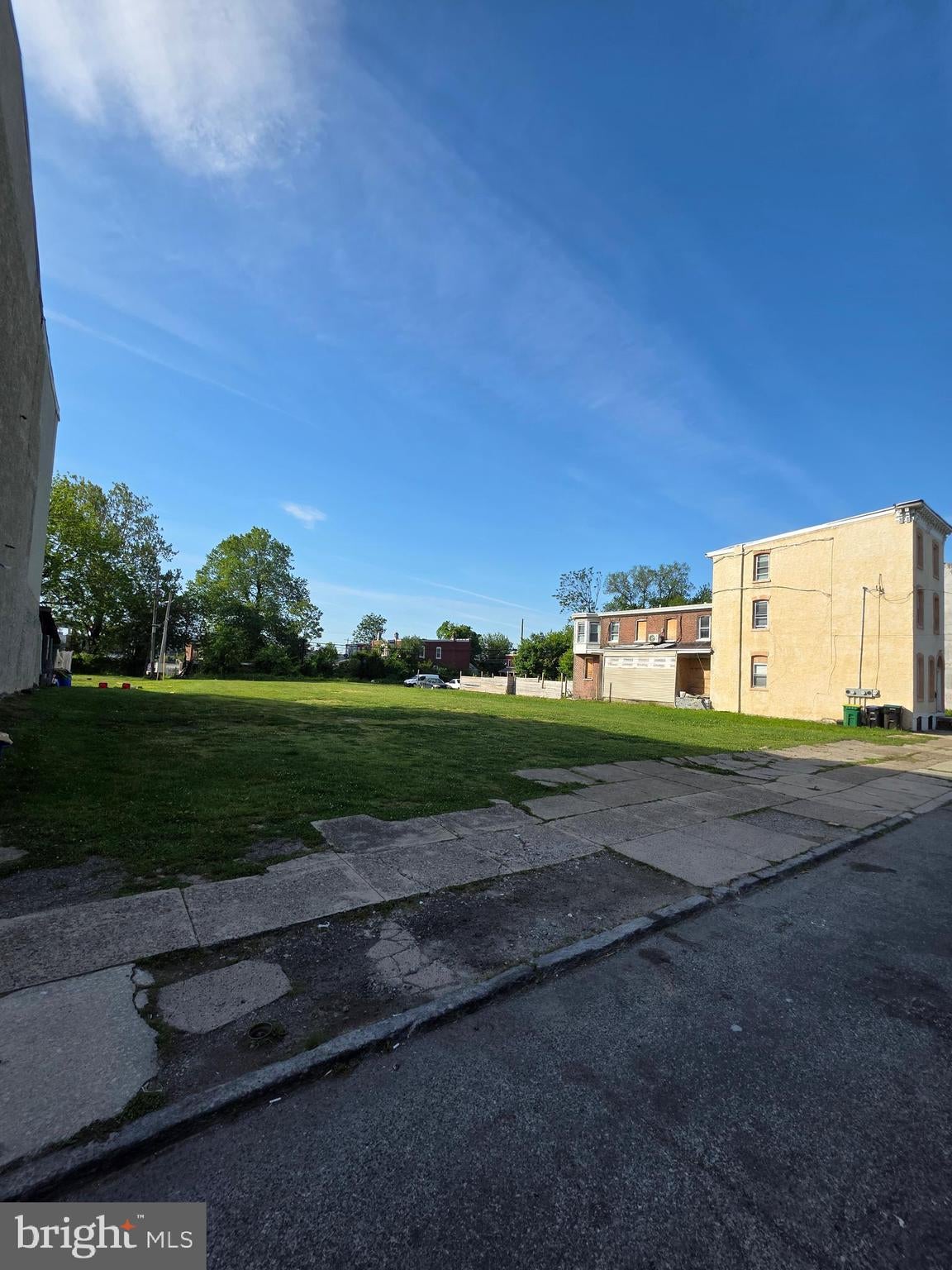 1913 W 3RD STREET