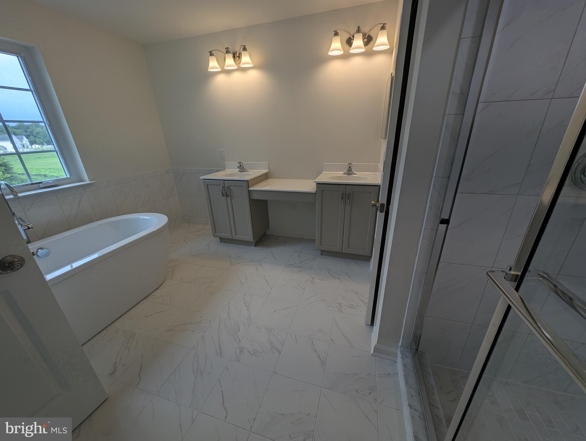 ROTHWELL ESTATES - Residential