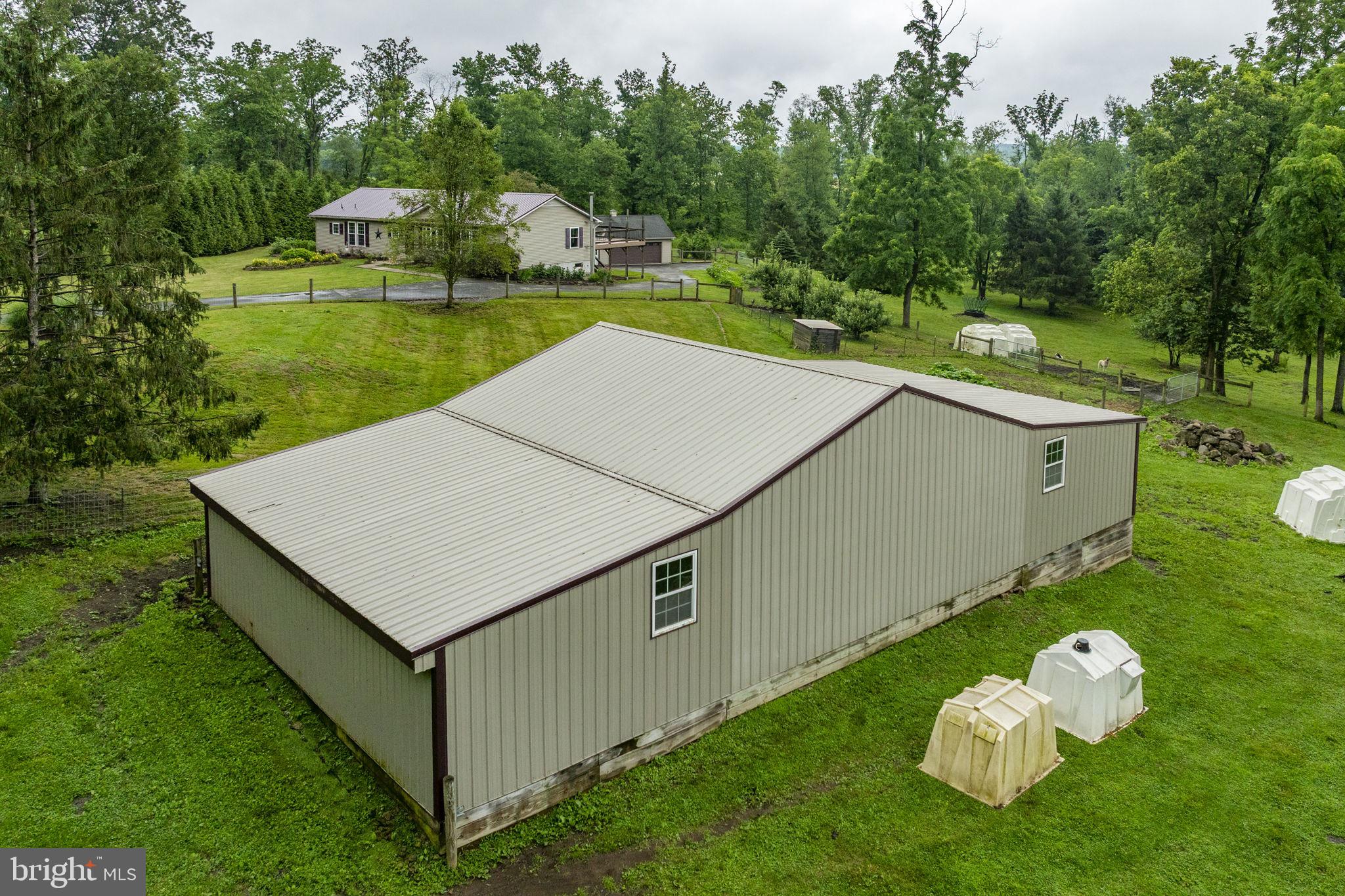 SOUTH LONDONDERRY - Residential