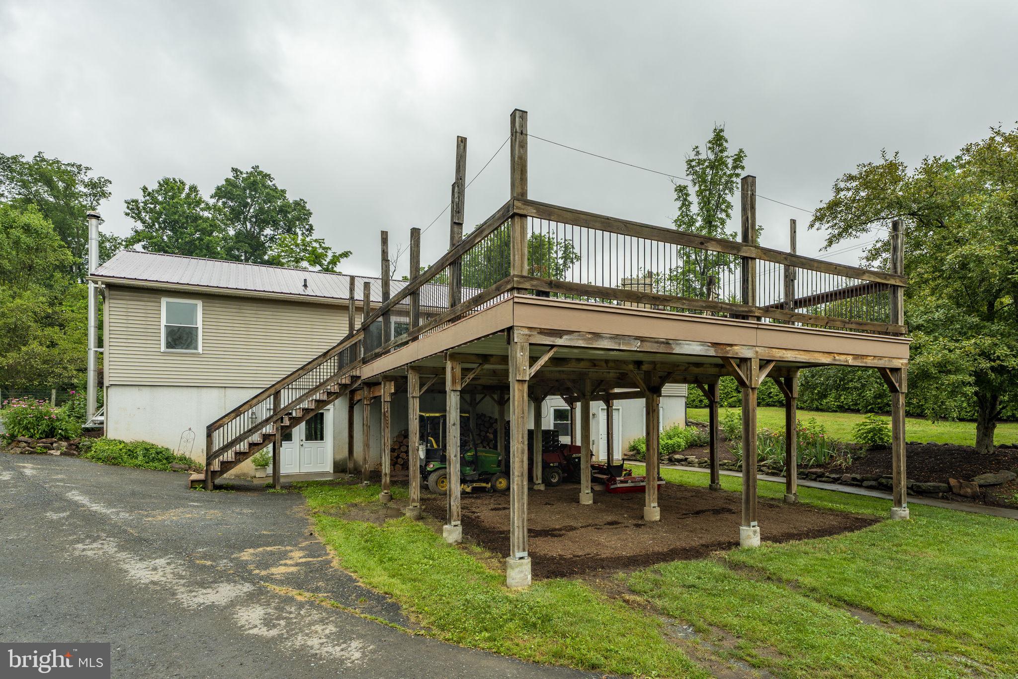 SOUTH LONDONDERRY - Residential