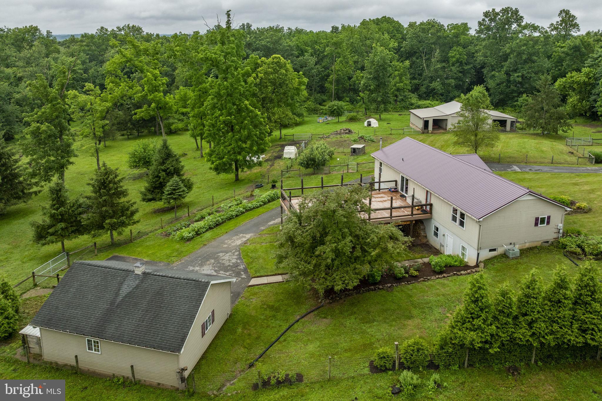 SOUTH LONDONDERRY - Residential