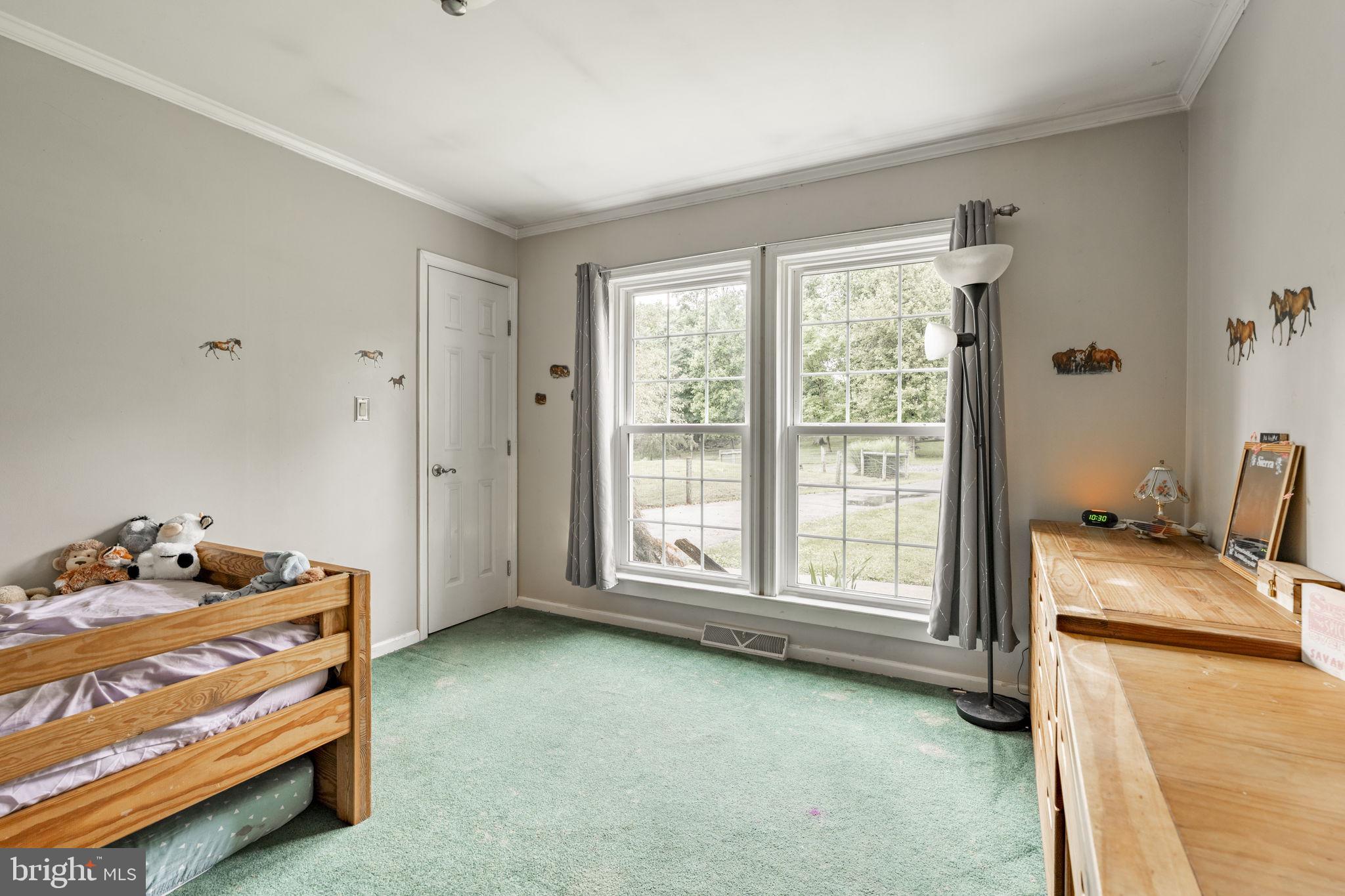 SOUTH LONDONDERRY - Residential