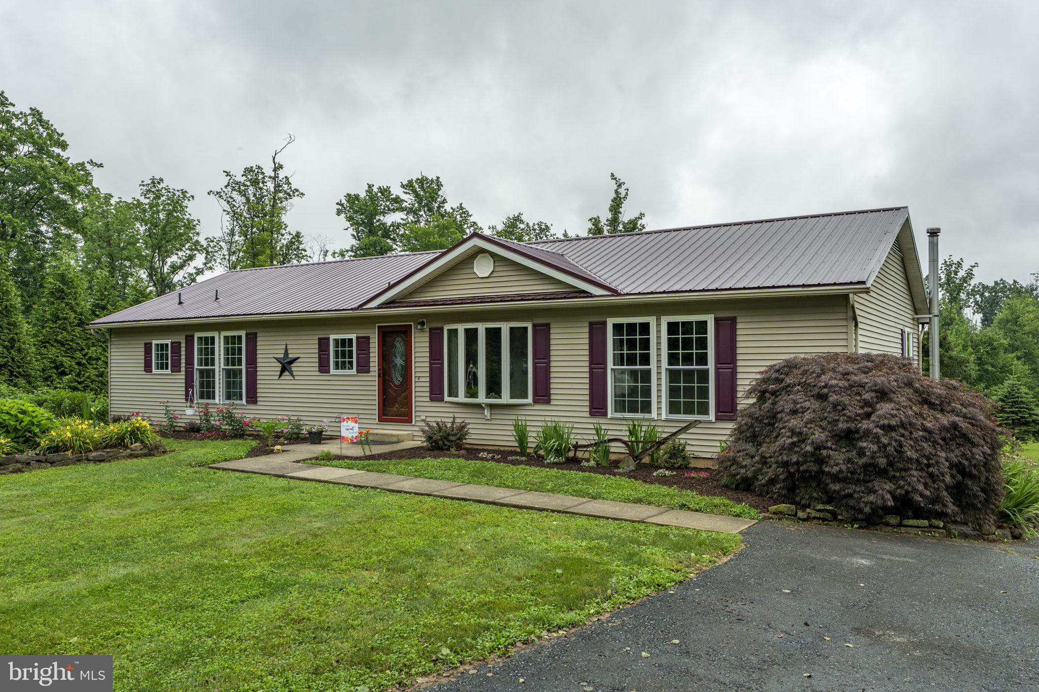 SOUTH LONDONDERRY - Residential