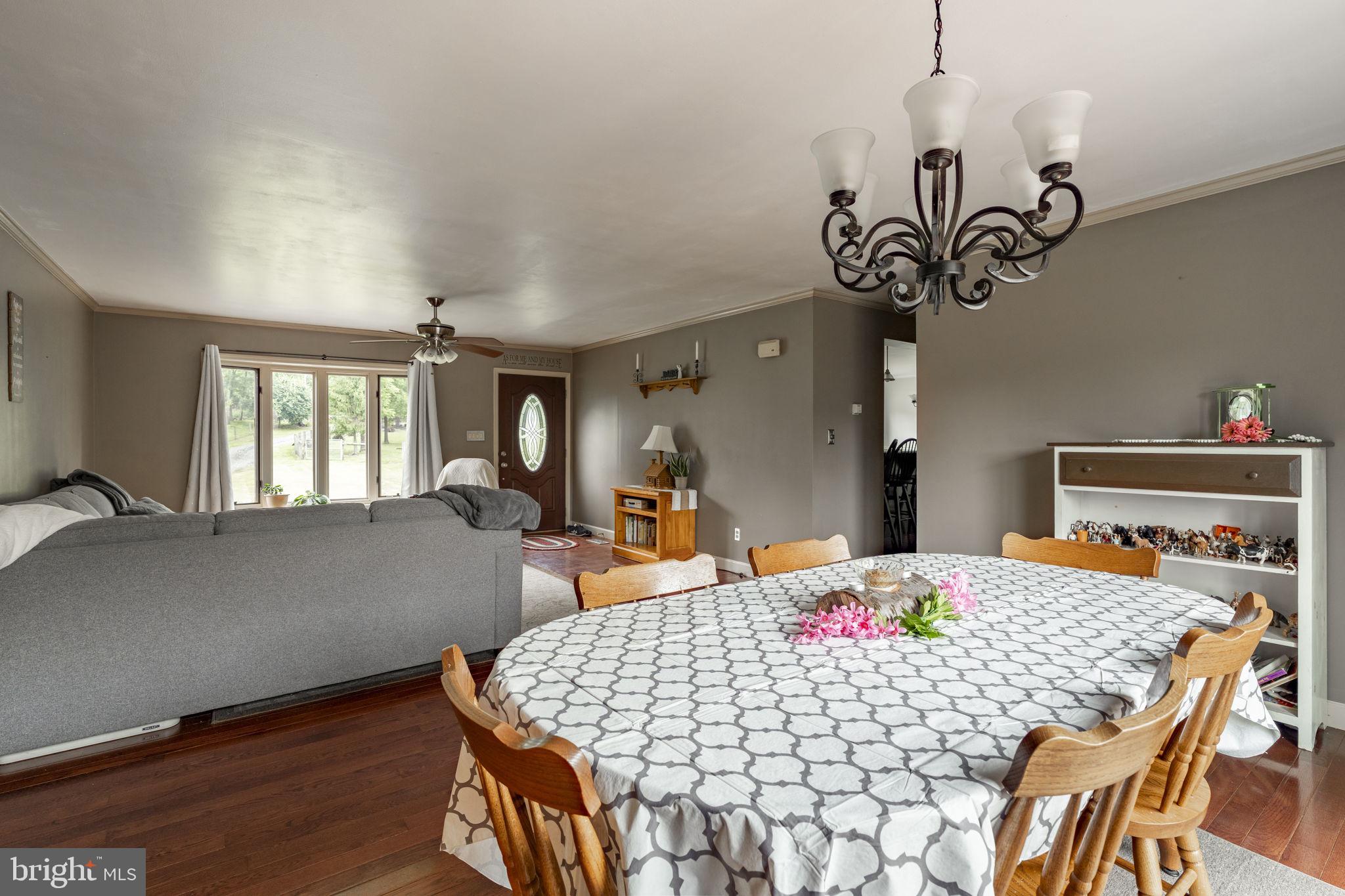 SOUTH LONDONDERRY - Residential