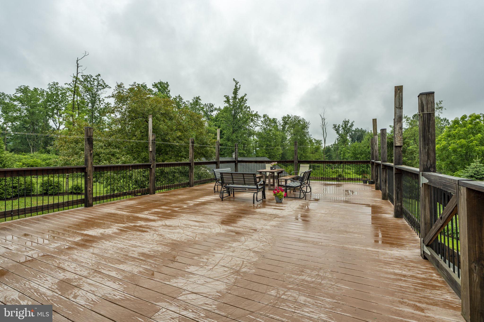 SOUTH LONDONDERRY - Residential